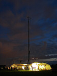 YFD-Platz bei Nacht